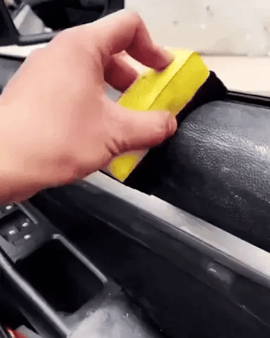 🧼🚘 Reviví tus plásticos descoloridos con un acabado nuevo ✨